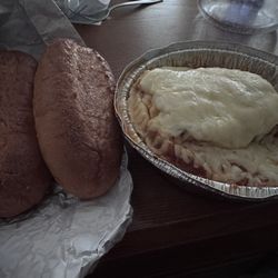 Mr G's Restaurant - Lasagna, Order of Garlic Bread