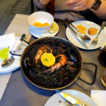 Micu Maku - Palla Negra - Arroceria / Paella Near Me - Barcelona, B Micu Maku - Palla Negra - Arroceria / Paella Near Me - Barcelona, B