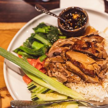 Kin Dee - Thai Near Me - Bellevue, Washington
