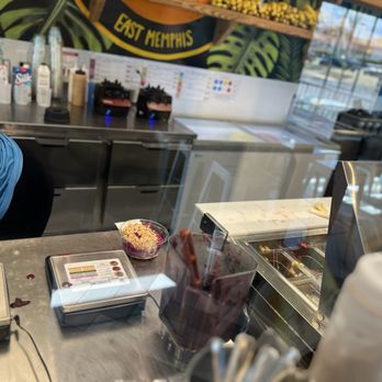 Playa Bowls - Behind bar - Juice Bars & Smoothies Near Me - Memphis, Tennessee Playa Bowls - Behind bar - Juice Bars & Smoothies Near Me - Memphis, Tennessee