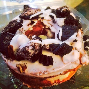 Mama's Donuts - Cookies & cream cronut - Donuts Near Me - Van Nuys, California Mama's Donuts - Cookies & cream cronut - Donuts Near Me - Van Nuys, California