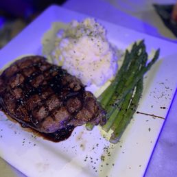 Ribeye, Asparagus & Mashed Potatoes Ribeye, Asparagus & Mashed Potatoes