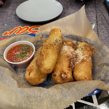 Bubba’s Kitchen & Bar - Mozzarella sticks - Burgers Near Me - Belle Vernon, Pennsylvania