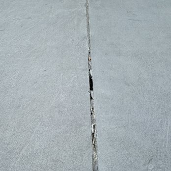 SAMI Construction - Missing grout all over - General Contractors Near Me