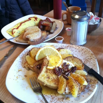 Blue Fox Cafe - Orange del sol French toast and the vegi-omelet. - Breakfast & Brunch Near Me - Victoria, British Columbia Blue Fox Cafe - Orange del sol French toast and the vegi-omelet. - Breakfast & Brunch Near Me - Victoria, British Columbia