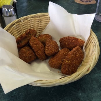 Oasis Restaurant & Motel - Jalapeño Poppers. Very cheesy - American Near Me - Raton, New Mexico