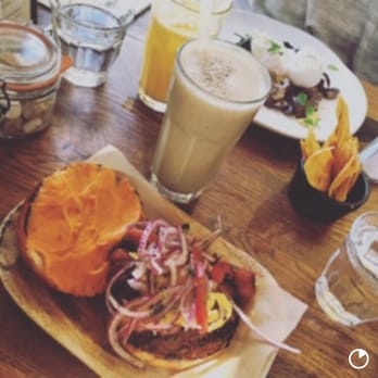 Andina - Chicarron Sandwich and Chaska Smoothie. Yummm - Breakfast & Brunch Near Me - London, XGL