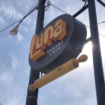 Luna Bakery Cafe - Cafes Near Me - Cleveland, Ohio