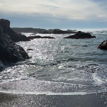 Glass Beach - Beaches Near Me