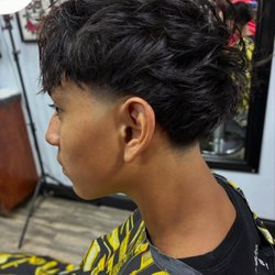 Neff’s Majestic Hair Studio