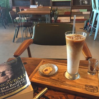 Aroma Craft Coffee - Latte - Coffee Roasteries Near Me - Walnut, California