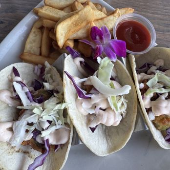 Steve's Steakhouse - Vegan Avocado Tacos - Steakhouses Near Me - Avalon, California