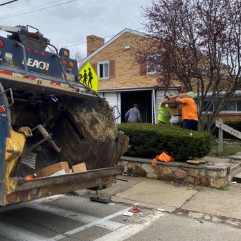 SWI Debris Removal Service - Junk Removal & Hauling Near Me SWI Debris Removal Service - Junk Removal & Hauling Near Me