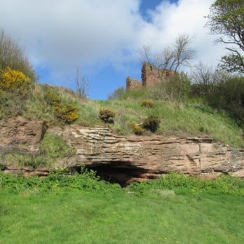 MacDuff Castle - Photo. April 2012. - Landmarks & Historical Buildings Near Me