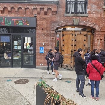 The Friendly Toast - Brunch....get in line!! - Bars Near Me - Boston, Massachusetts The Friendly Toast - Brunch....get in line!! - Bars Near Me - Boston, Massachusetts