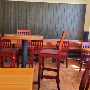 Fu Kee Restaurant - Restaurant interior - Chinese Near Me - San Jose, California Fu Kee Restaurant - Restaurant interior - Chinese Near Me - San Jose, California