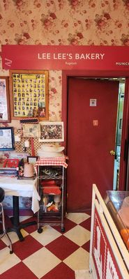 Lee Lee's Baked Goods by null