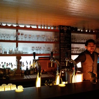 Bar 11 - Bar - Cocktail Bars Near Me - Antwerp, VAN