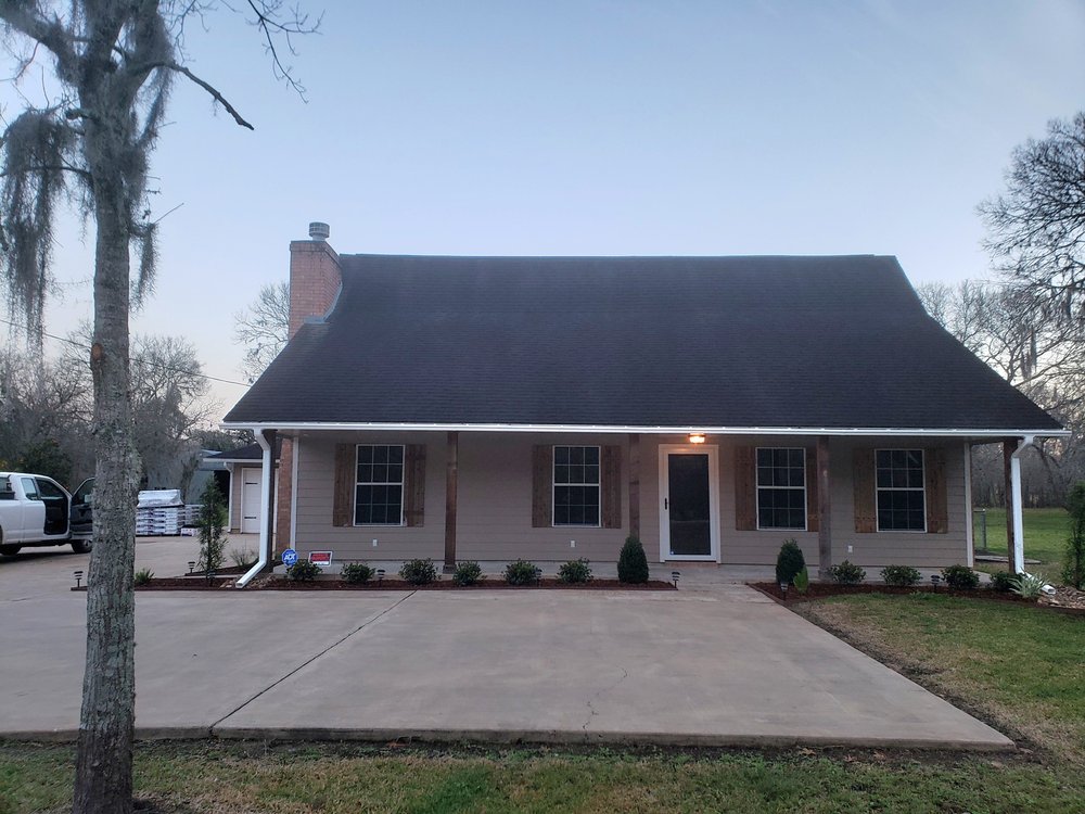 Slide of Ameripro Contractors