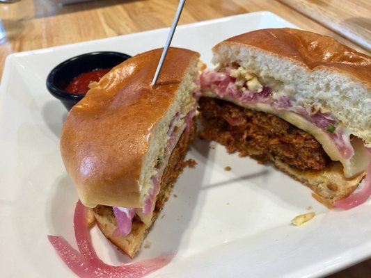 Clutch Burger by null