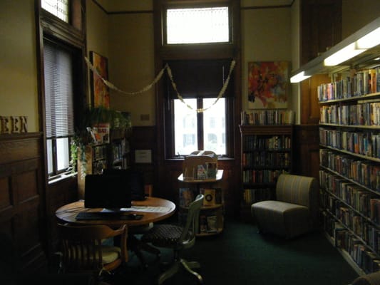 Mystic & Noank Library by null