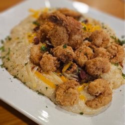 Fried shrimp and grits