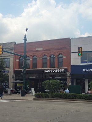 sweetgreen - Healthy Salads, Bowls and Plates by null