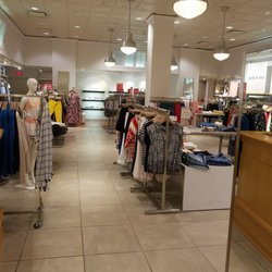 LOFT - The store