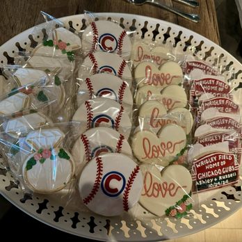 Sweet Lolis - Custom Bridal shower cookies - Desserts Near Me