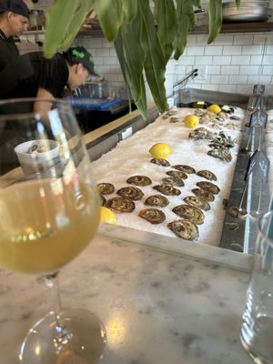 Trillium Winebar & Taproom by null