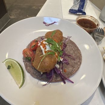 Holbox - Baja Fish Taco - Latin American Near Me - Los Angeles, California