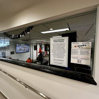 Lexus San Diego - Service waiting area Oct 24, 2024 - Car Dealers Near Me - San Diego, California Lexus San Diego - Service waiting area Oct 24, 2024 - Car Dealers Near Me - San Diego, California