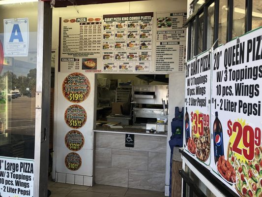 Giant Pizza King 53 Photos 74 Reviews Pizza 1029 Elkelton Blvd Spring Valley Ca United States Restaurant Reviews Phone Number Menu