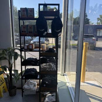 Dahlia Coffee - Coffee Roasteries Near Me - Cleveland, Ohio