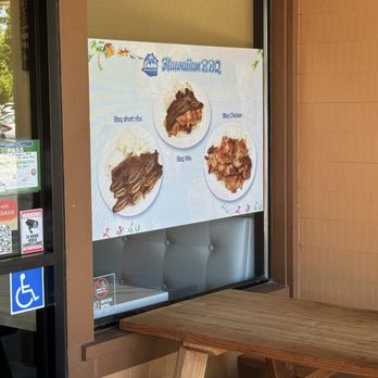 Luau Hawaiian BBQ - Again picture menus on the window - Hawaiian Near Me - Santa Rosa, California Luau Hawaiian BBQ - Again picture menus on the window - Hawaiian Near Me - Santa Rosa, California