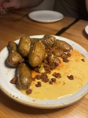 Dom’s Taverna Santa Barbara by null