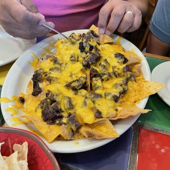 Acapulco Mexican Restaurant - Nachos - Mexican Near Me - Kerrville, Texas