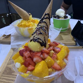 Manoa Bakery Cafe - Fruit Bingsoo - Coffee & Tea Near Me - Annandale, Virginia Manoa Bakery Cafe - Fruit Bingsoo - Coffee & Tea Near Me - Annandale, Virginia