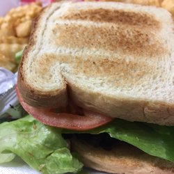 The Eagle Stop - BLT
