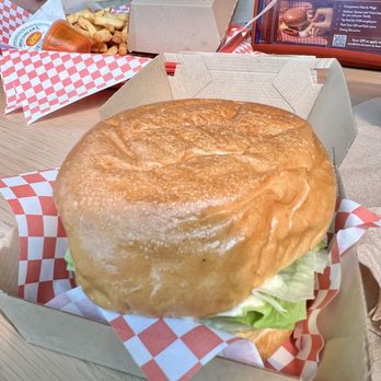 Small Cheval- Rosemont - Cheeseburger - Burgers Near Me - Rosemont, Illinois Small Cheval- Rosemont - Cheeseburger - Burgers Near Me - Rosemont, Illinois