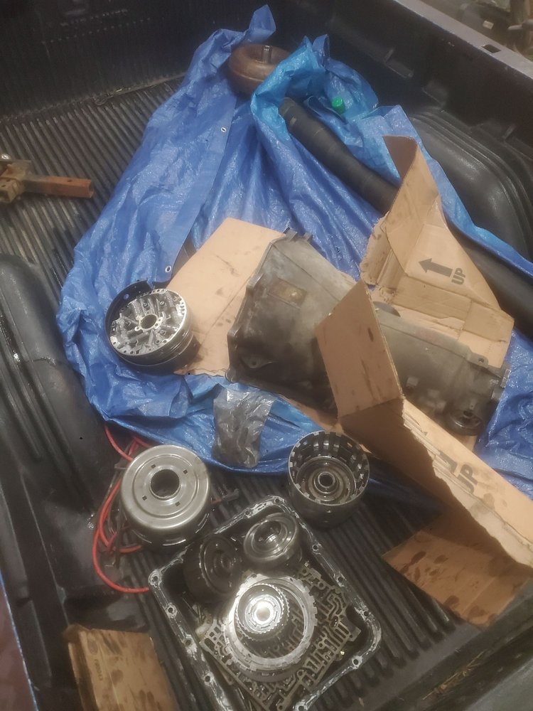 AUTHORIZED TRANSMISSIONS Updated October 2024 12 Photos 417 N