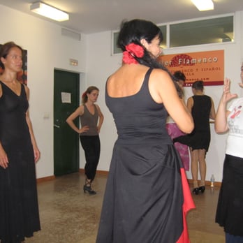 Taller Flamenco - Dance Schools Near Me - Seville, SE Taller Flamenco - Dance Schools Near Me - Seville, SE