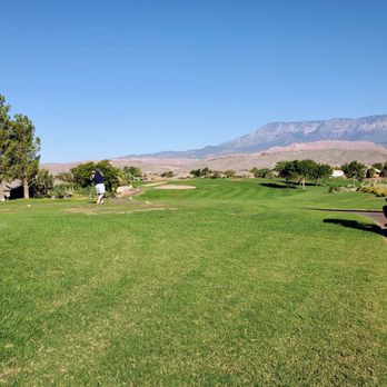 Sky Mountain Golf Course - From the tee box on 14 - Golf Near Me - Hurricane, Utah