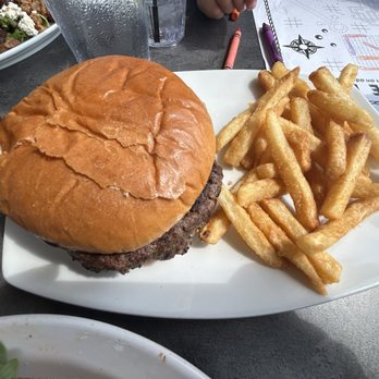 The Butler - Kids burger and fries - American Near Me - Saugatuck, Michigan