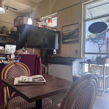 Nina's Cafe - Cafes Near Me - Berkeley, California