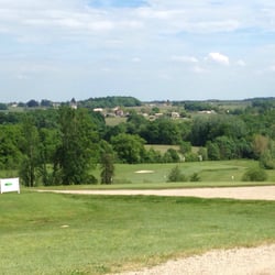 le golf de Teynac - Belle vue ! Mais ca s'annonce sportif car très vallonné !