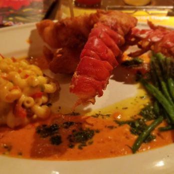 Bahama Breeze - Lobster Mac N Cheese - Bars Near Me - Wayne, New Jersey Bahama Breeze - Lobster Mac N Cheese - Bars Near Me - Wayne, New Jersey