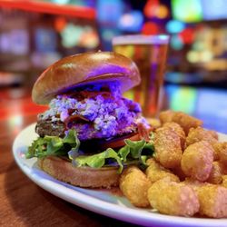 Way Point Saloon - Bacon & Bleu