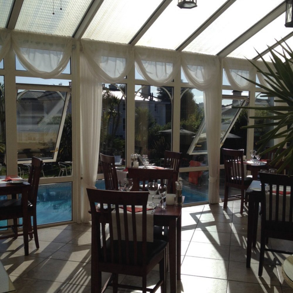 Riviera Lodge Hotel - Hotels Near Me - Torquay, DEV