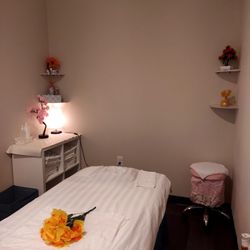 E & J Spa